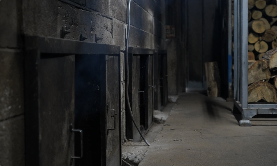 この乾燥機は盆と正月、G.W.の長期休暇以外で火が絶えることはありません。